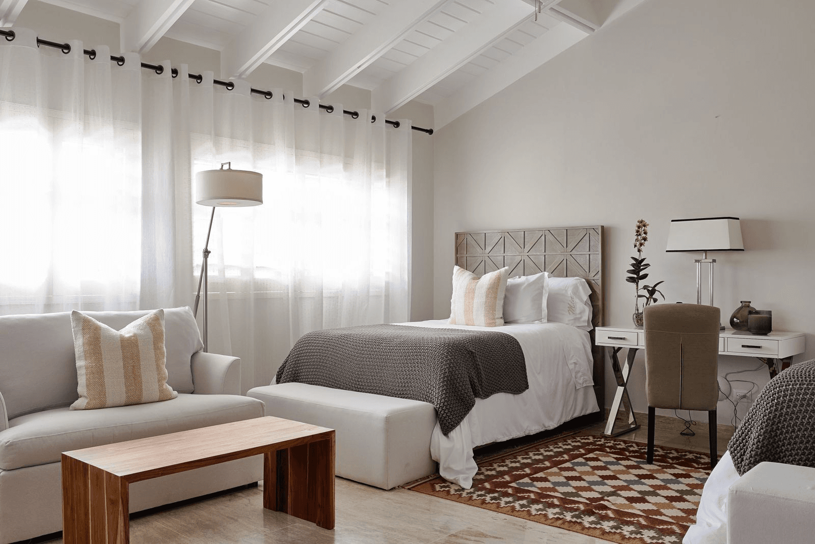 Penthouse con terraza y vistas abiertas