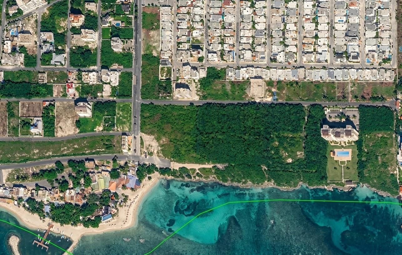 Land for Sale in Caleta, La Romana | 600 m² Near the Sea