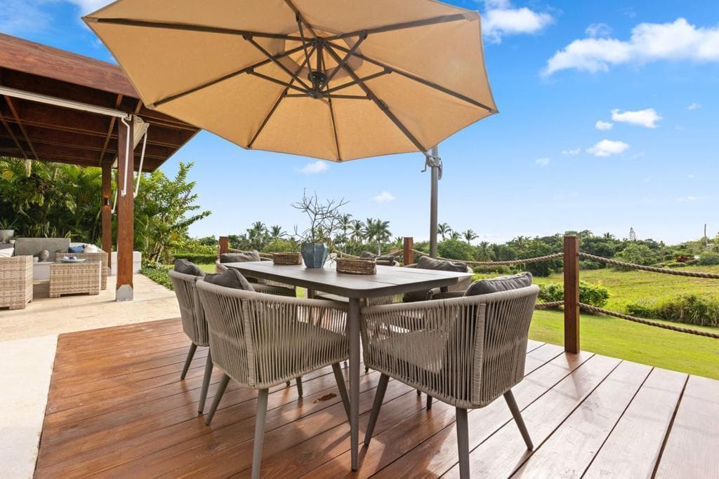 Acogerodora Villa en venta Casa De Campo